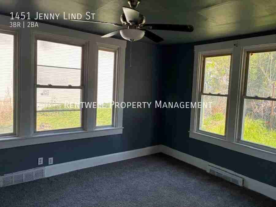 1451 Jenny Lind St - Photo 7 of 12