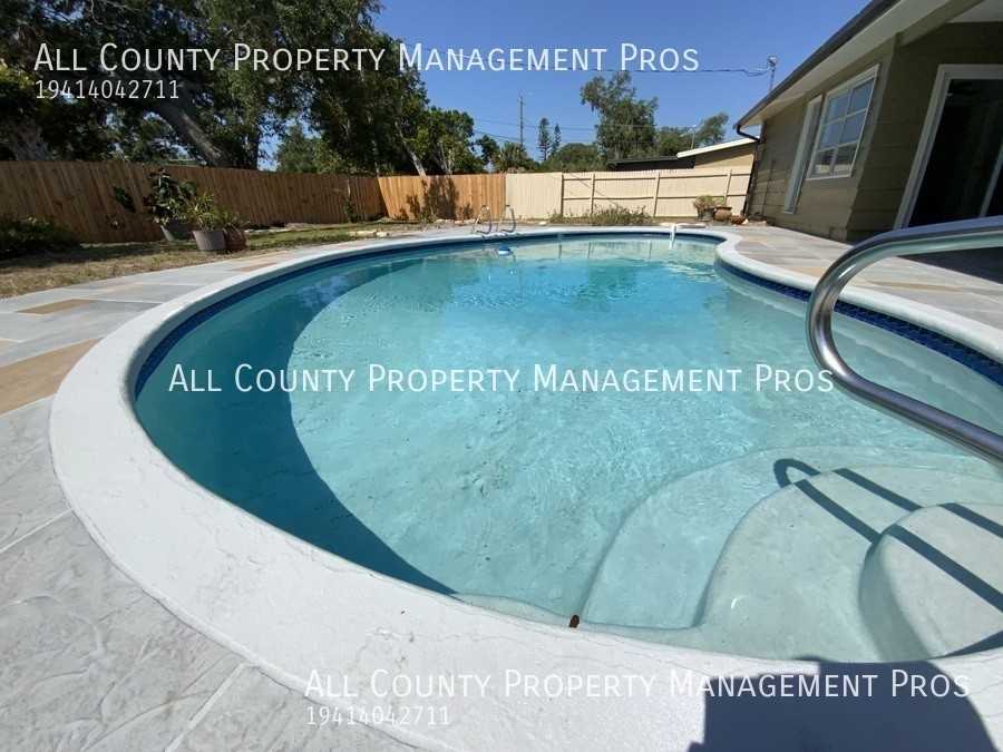 2246 Mill Ter - Photo 2 of 18