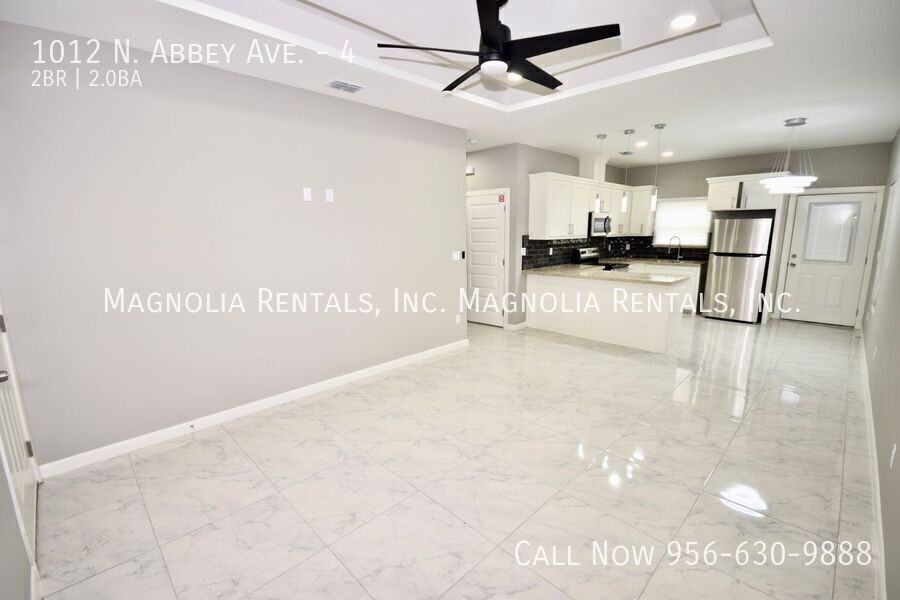 1012 N Abbey Ave #4 - Photo 5 of 15