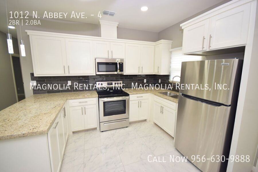 1012 N Abbey Ave #4 - Photo 6 of 15