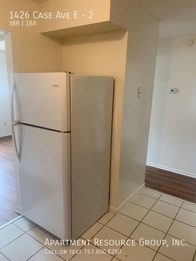 1426 Case Ave E #2 - Photo 5 of 10