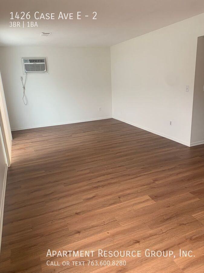 1426 Case Ave E #2 - Photo 7 of 10