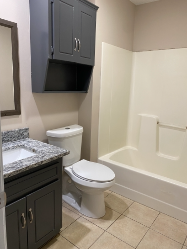 1103 W Myrtle St #A - Photo 6 of 10