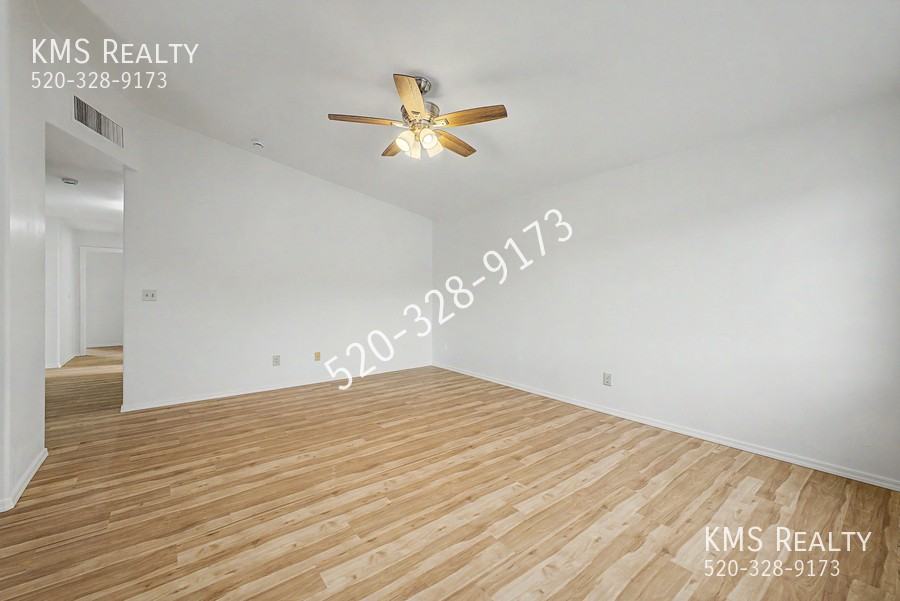 3292 S Kristina Loop OWNER/AGENT - Photo 4 of 21