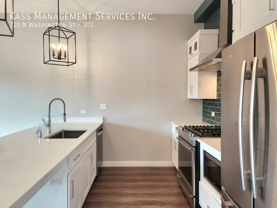 720 N Washington St #302 - Photo 5 of 22