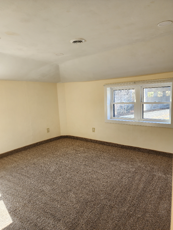 2 Valley St #2 - Photo 5 of 11