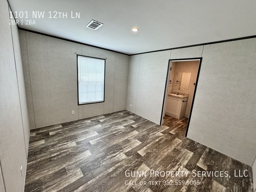 1101 Nw 12th Ln - Photo 7 of 15