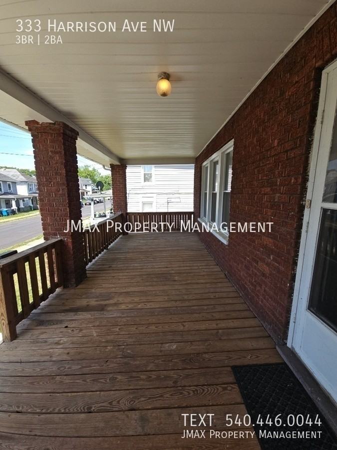 333 Harrison Ave Nw - Photo 2 of 16