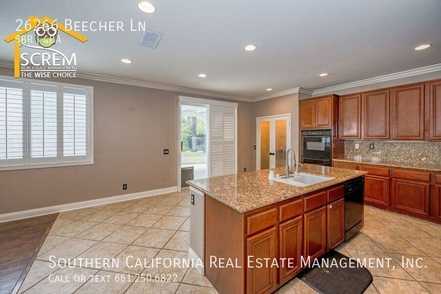 26266 Beecher Ln - Photo 7 of 47