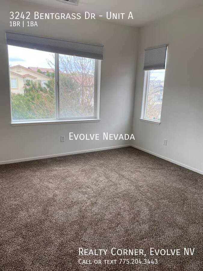 3242 Bentgrass Dr #A - Photo 3 of 9