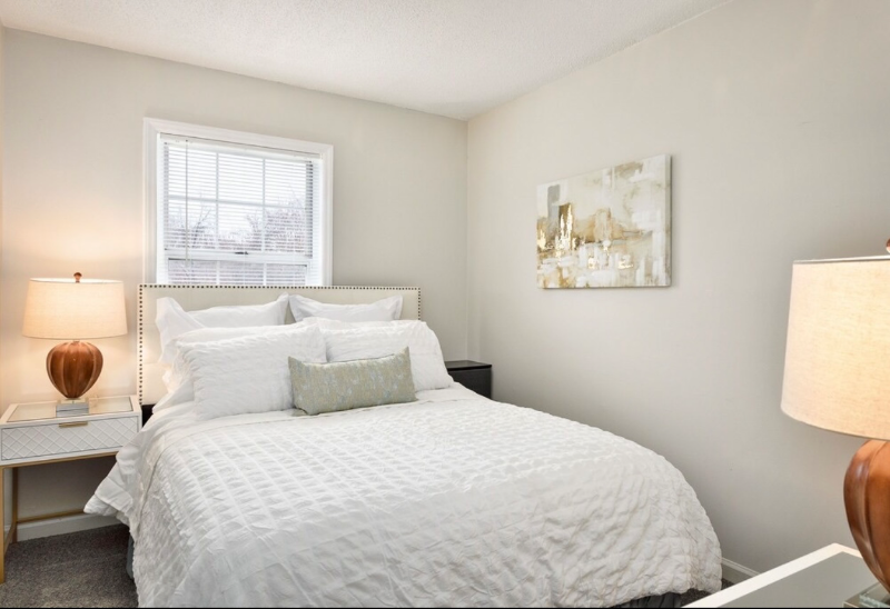 3214 Martin Ave - Photo 2 of 15