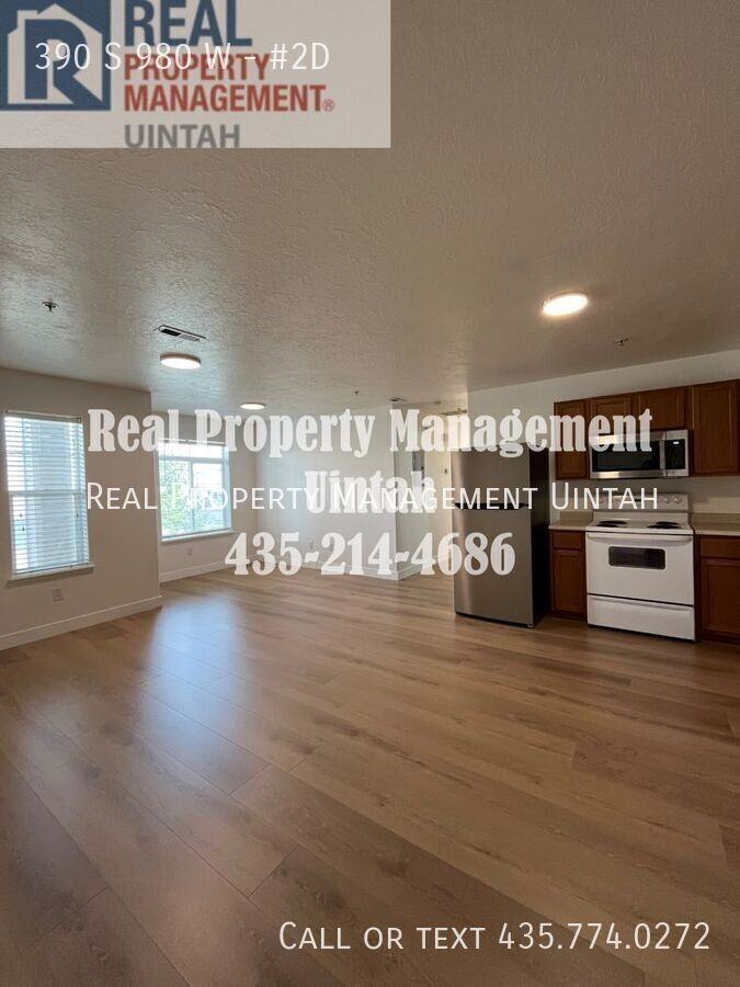 390 S 980 W #2D - Photo 3 of 17