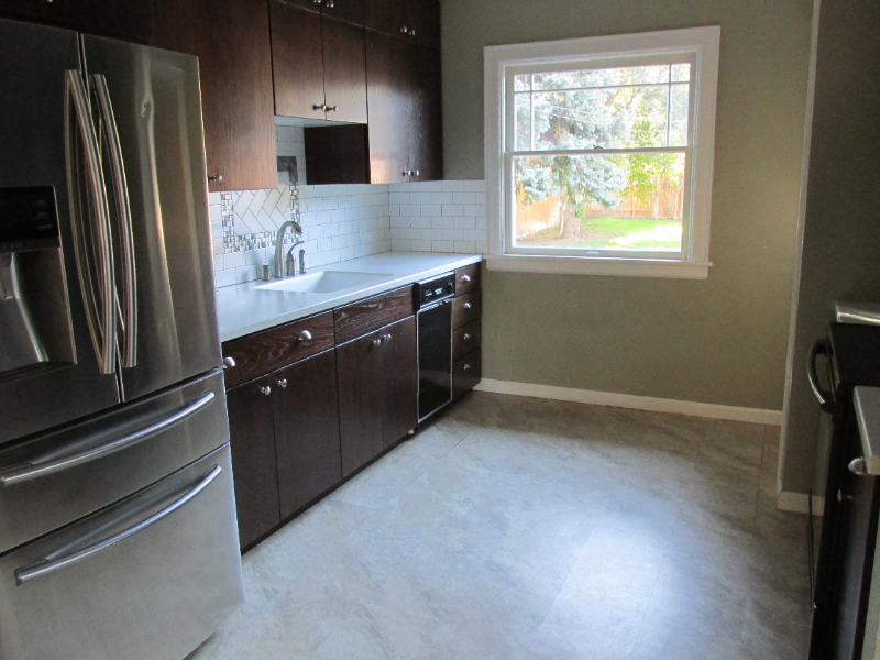 2618 3rd Ave N - Photo 7 of 22