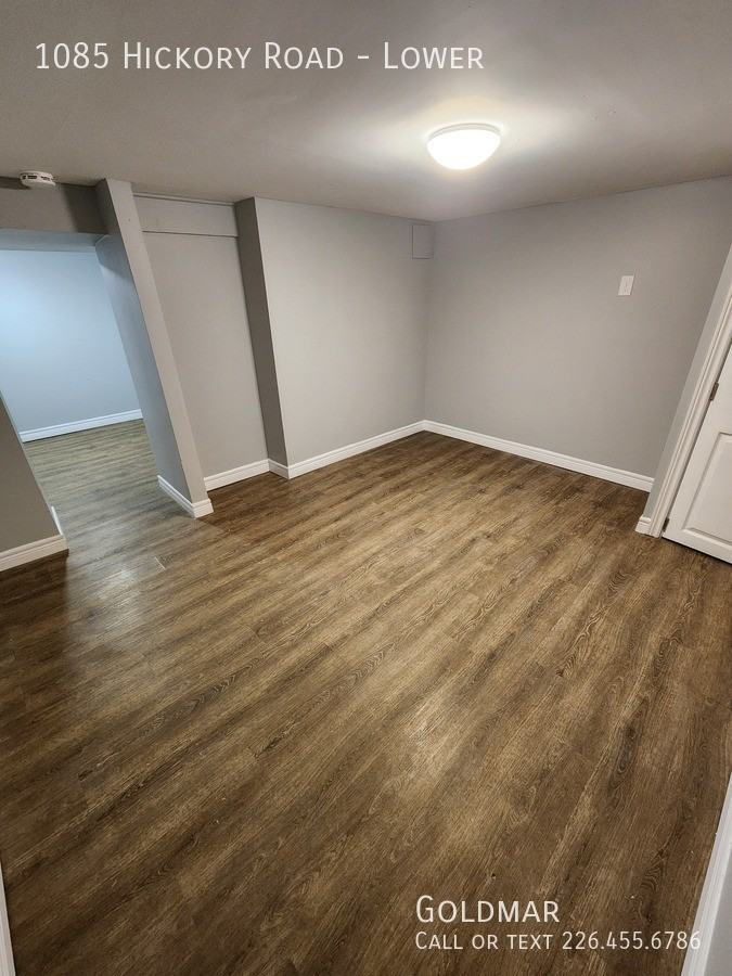 1085 Hickory Rd - Photo 6 of 11
