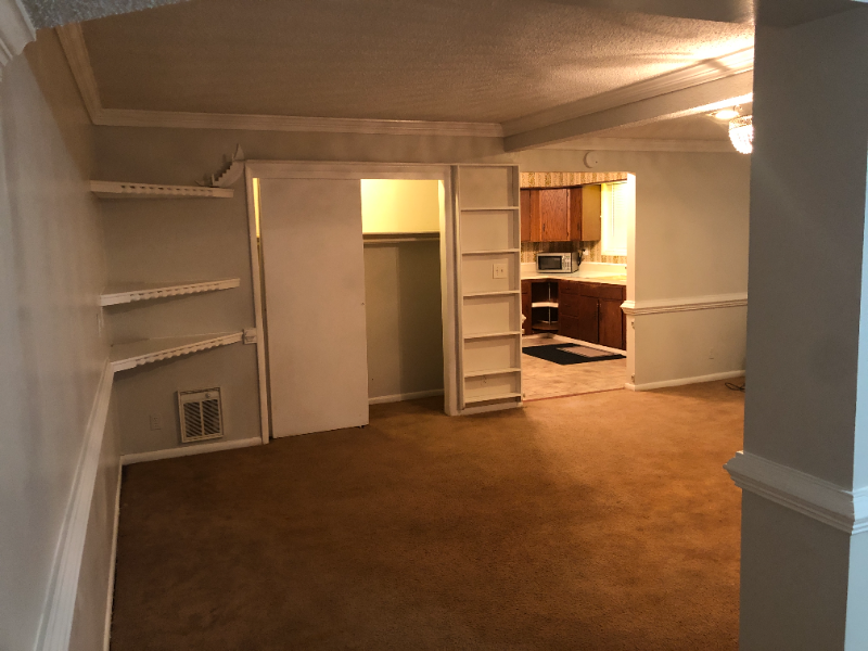 9915 E Franklin Ave - Photo 3 of 24