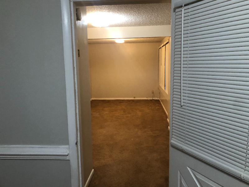 9915 E Franklin Ave - Photo 6 of 24