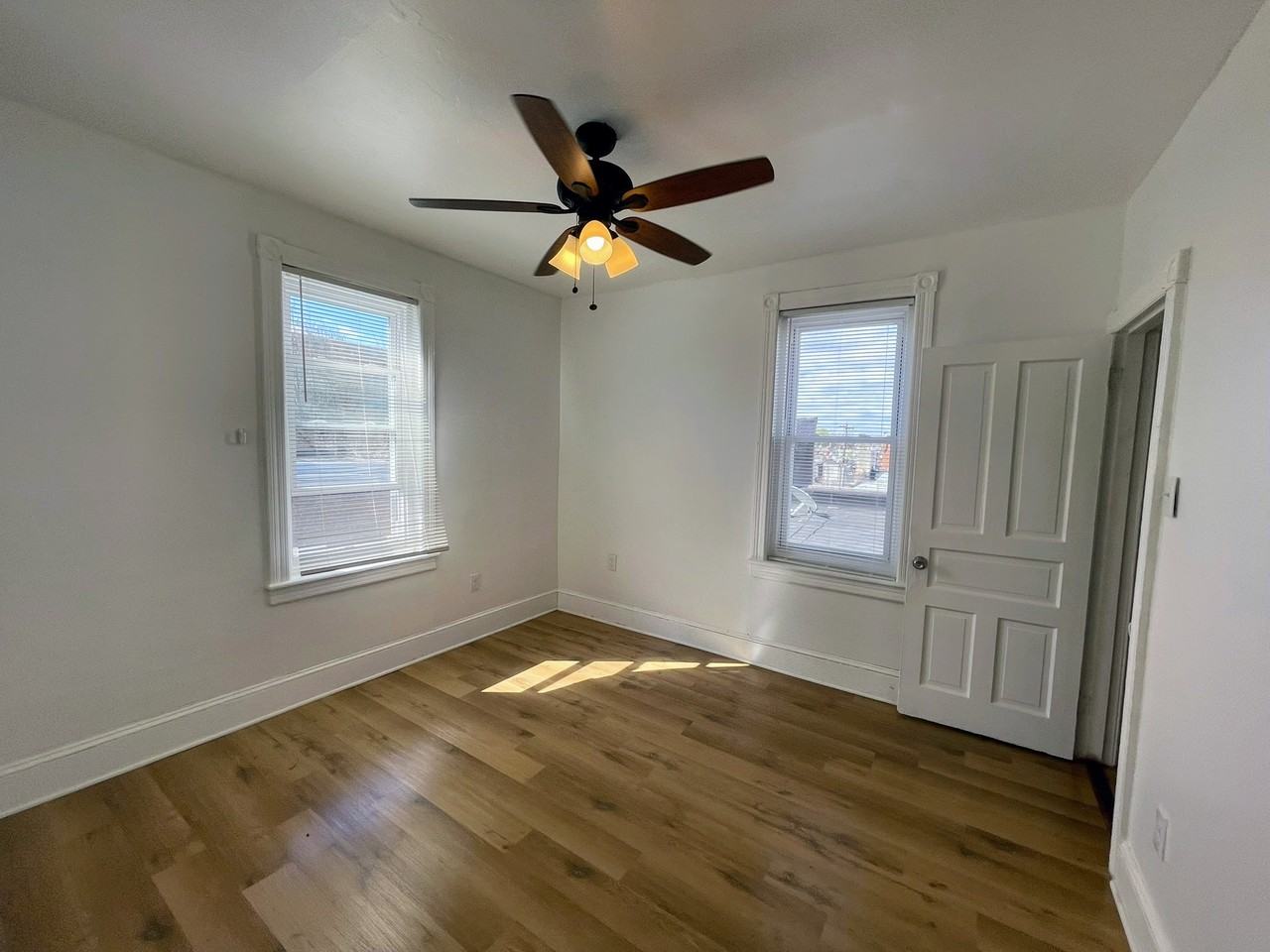 3440 Old York Rd #3R - Photo 2 of 11