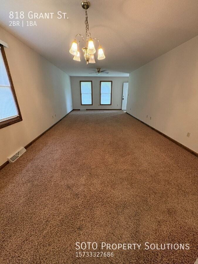 818 Grant St - Photo 3 of 19