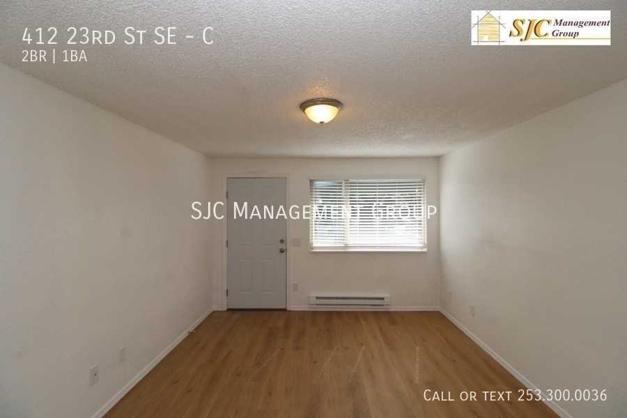 412 23rd St Se #C - Photo 2 of 10