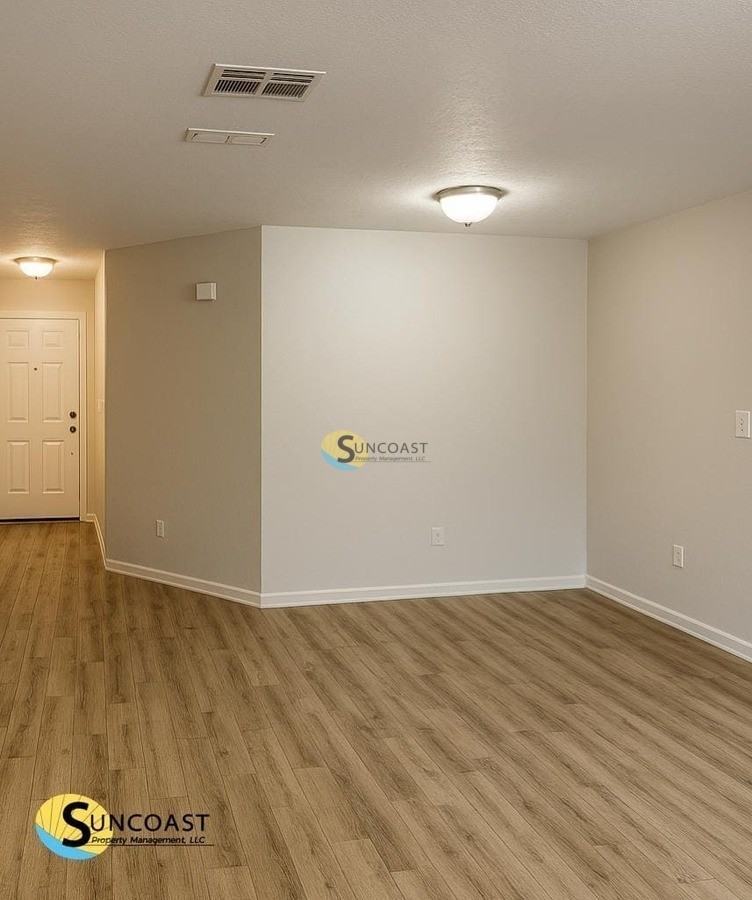 7847 Mariner St - Photo 5 of 18