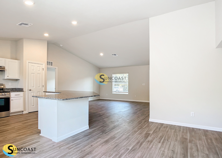 4415 Ne 22nd Ct - Photo 3 of 19