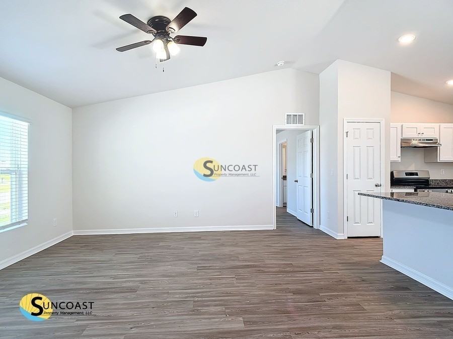4415 Ne 22nd Ct - Photo 6 of 19