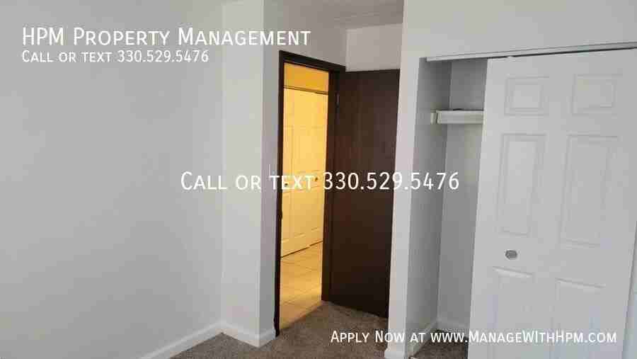 719 E Waterloo Rd #A - Photo 4 of 18