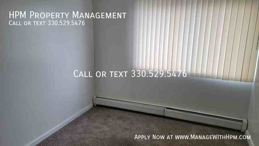 719 E Waterloo Rd #A - Photo 5 of 18