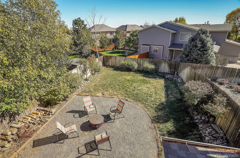 12774 Fairfax St - Photo 6 of 24
