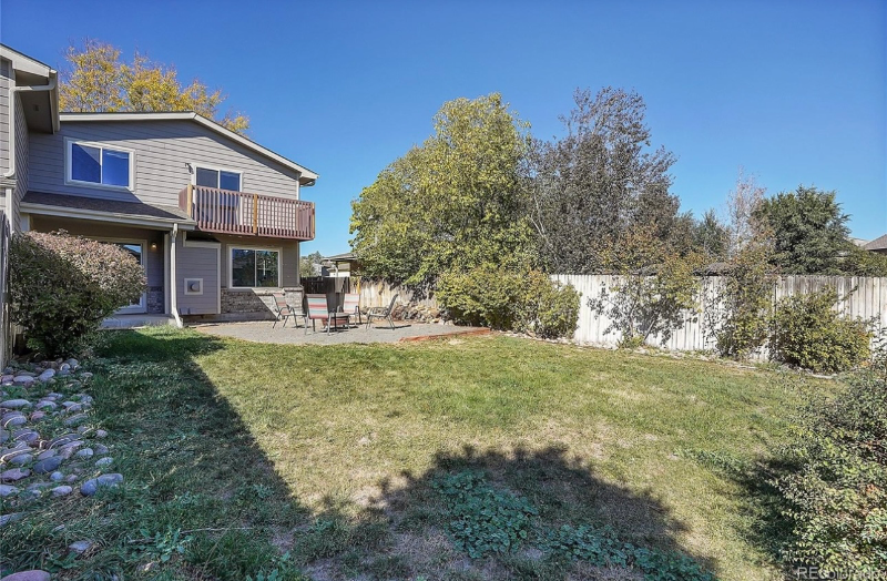 12774 Fairfax St - Photo 7 of 24