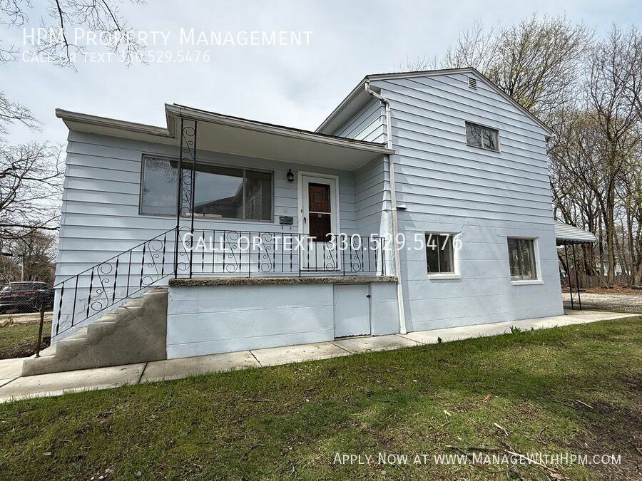 15 W York St