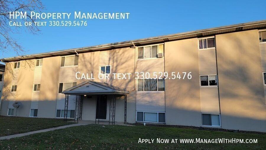 841 SilverMeadow 102 - Photo 2 of 31