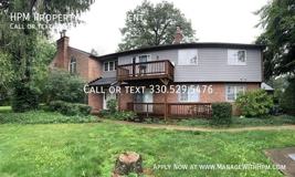 408 W Maple St - Photo 1 of 1