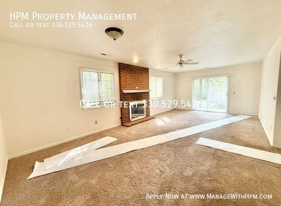 408 W Maple St #408WMAPLEF - Photo 4 of 11