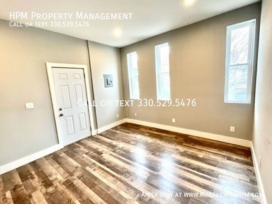 11TH & #2 - Photo 2 of 10