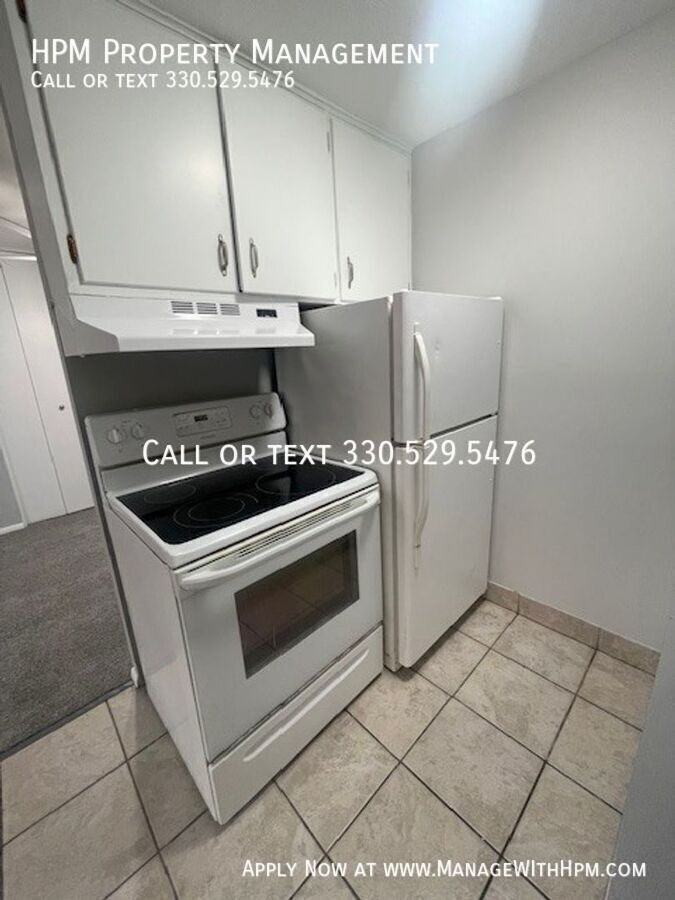 20602 Lorain Road - 20602 Lorain Rd #B8 - Photo 6 of 10