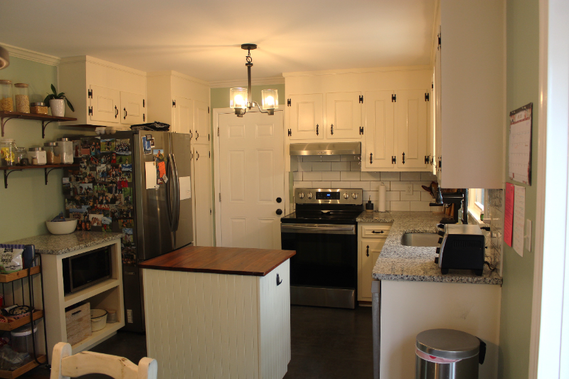 334 Thalia Dr - Photo 5 of 20