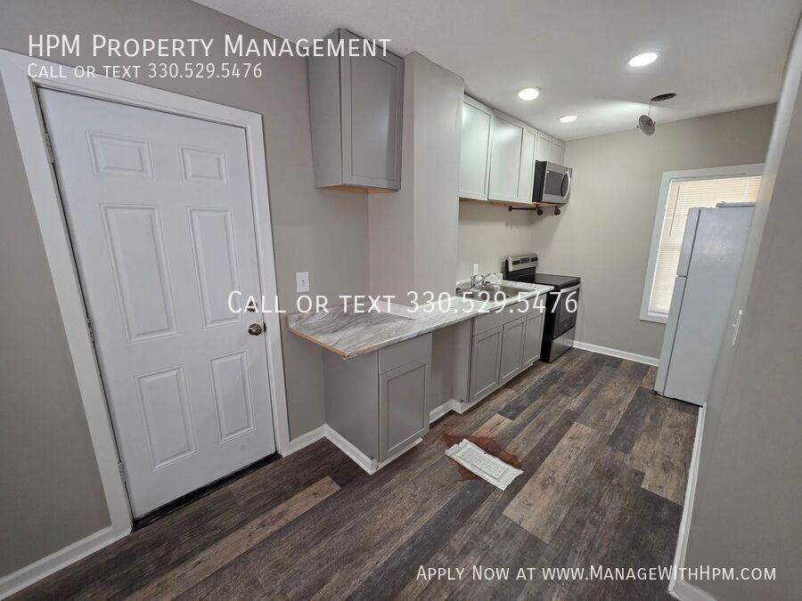 392 Bailey Ct 1st Fl - Photo 6 of 8