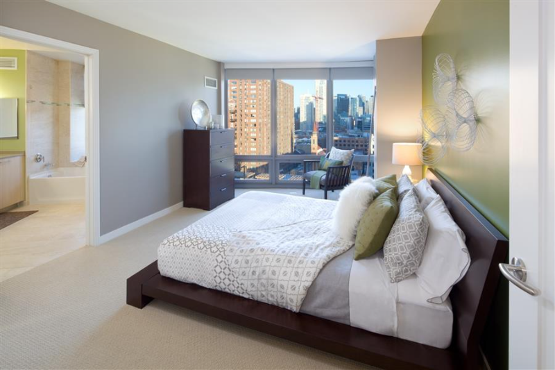 369 W Hubbard St - Photo 3 of 20