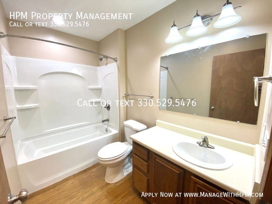 408 W Maple St #408WMAPLEB - Photo 7 of 8