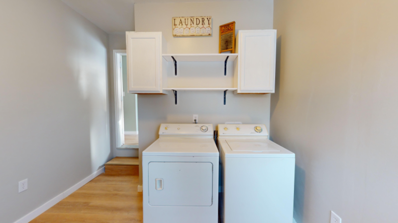903 W 11th St - Photo 6 of 20