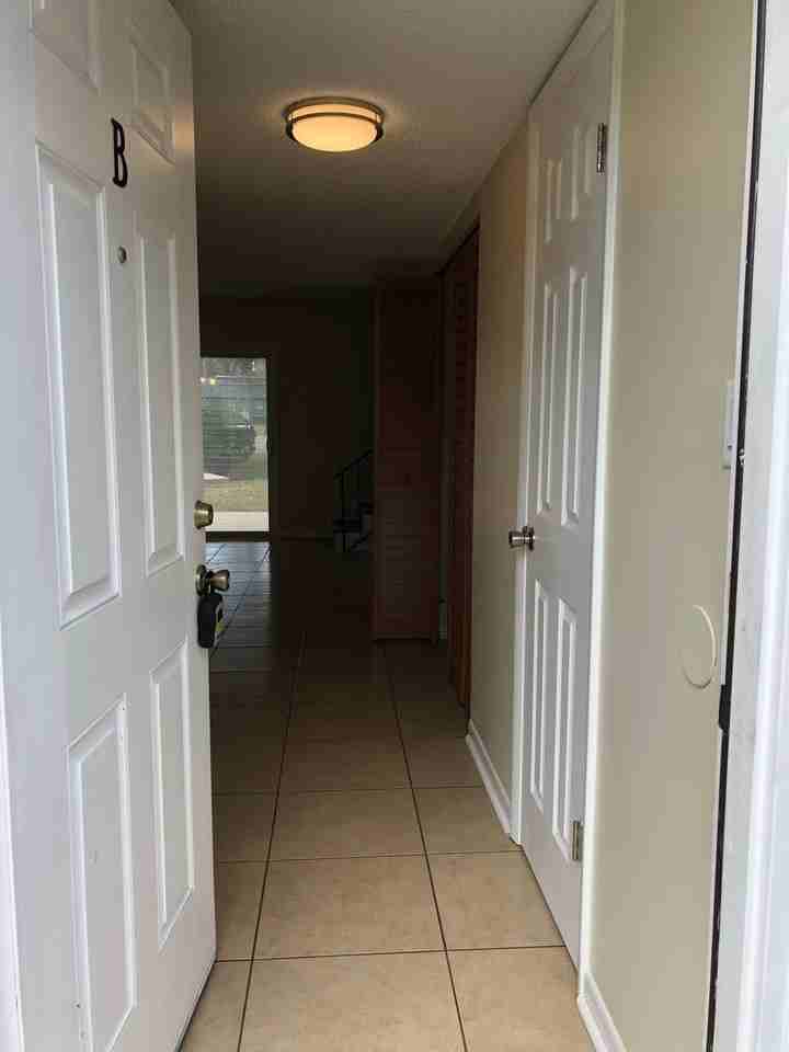 1567 Se 27th St #B - Photo 3 of 13