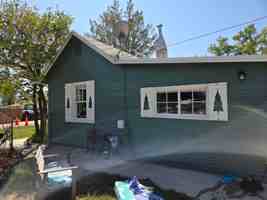 featured image of 831 Oak Ave