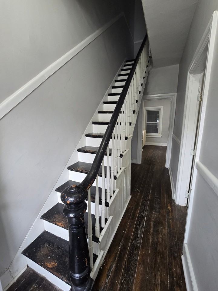 709 Idlewood Ave - Photo 3 of 20