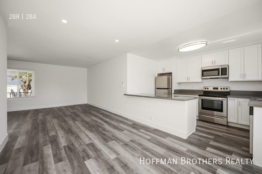 1865 Camden Ave #301 - Photo 4 of 21