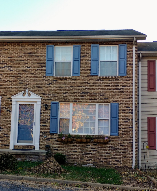 2394 Breckenridge Ct - Photo 2 of 13