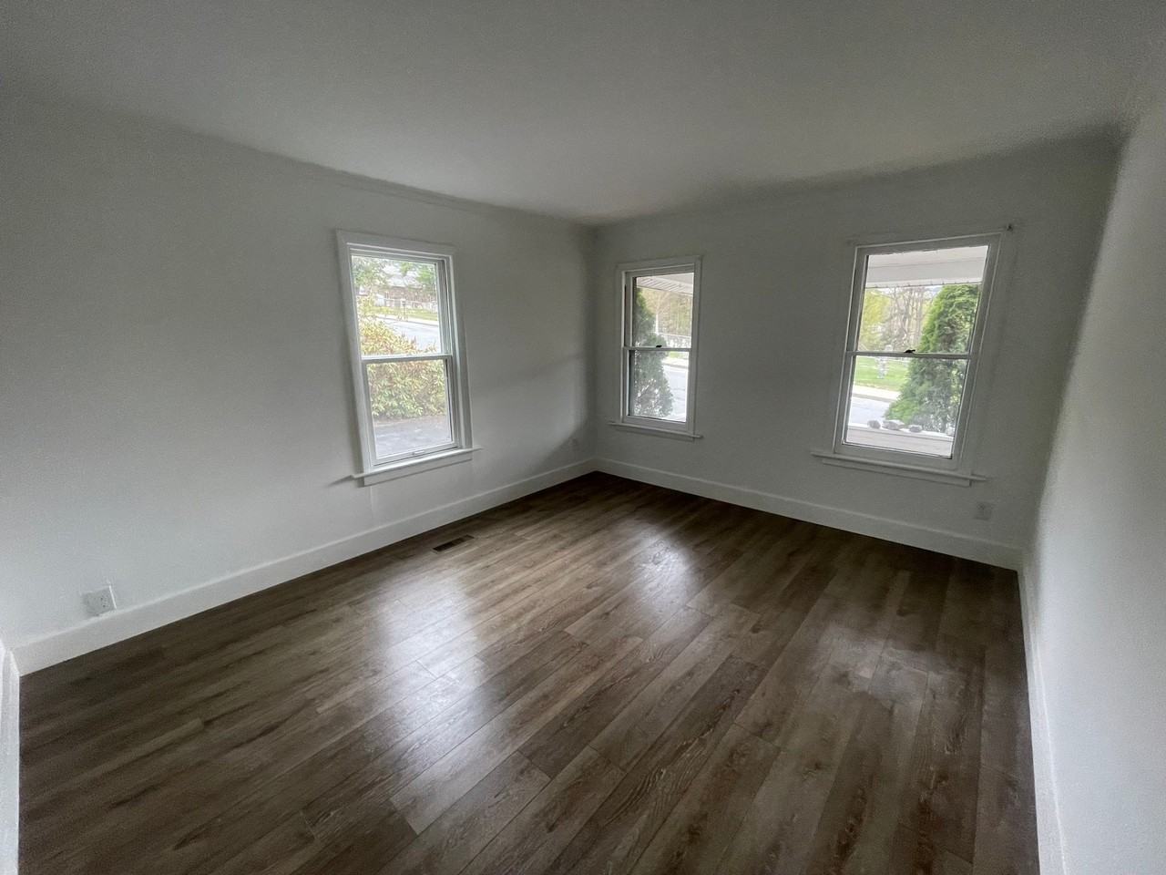 21 Mohican St #1 - Photo 3 of 11