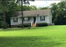 104 Lakeside Dr - Photo 1 of 1