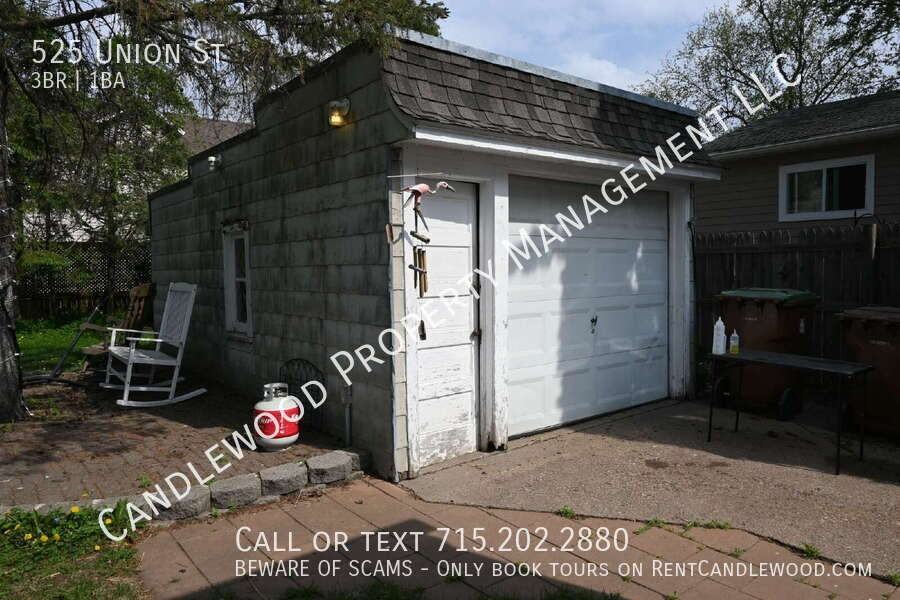 525 Union St - Photo 6 of 17