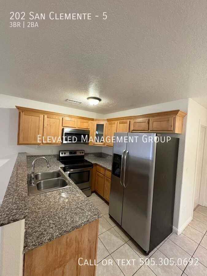 202 San Clemente Ave Nw #5